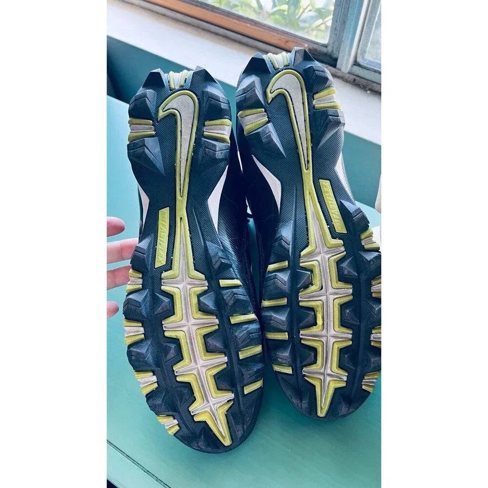 Nike Alpha Football Cleats M11